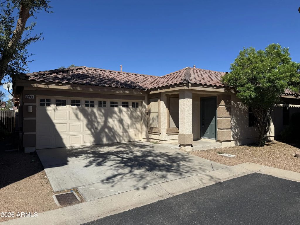 3955 S Nebraska Street, Chandler