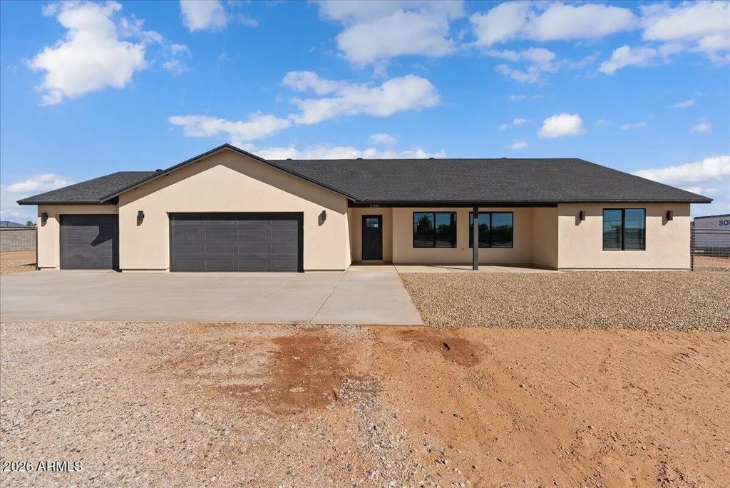 23144 W Lone Mountain Road, Wittmann