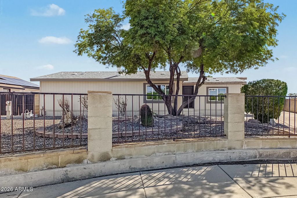 12839 W Lundberg Street, Surprise