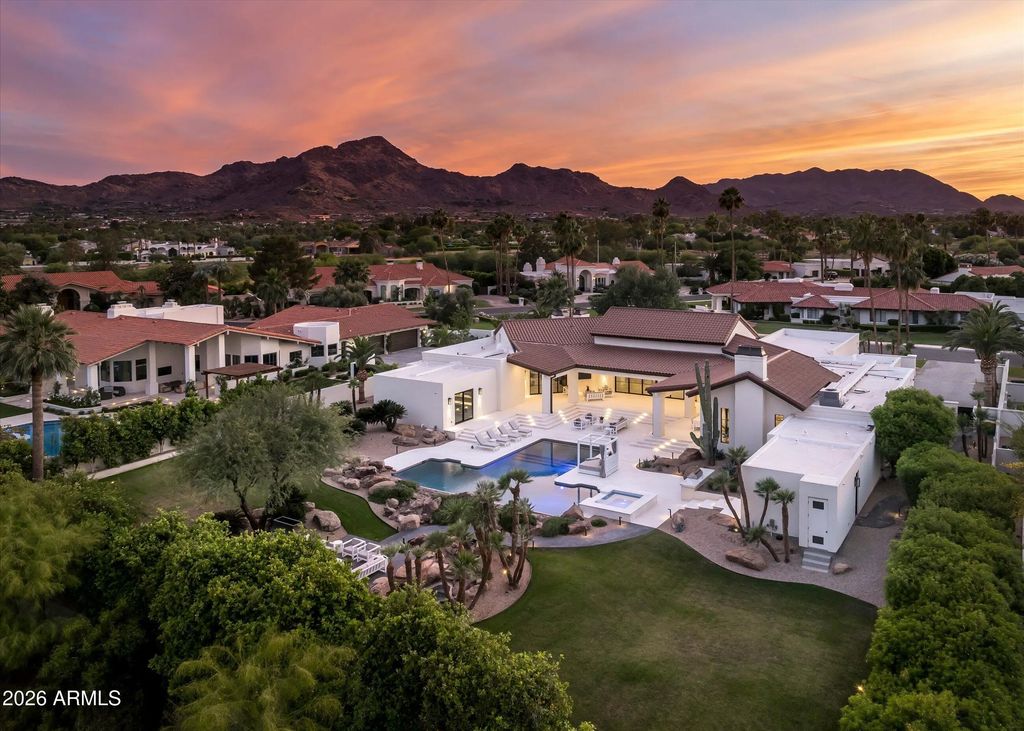 8635 N 65th Street, Paradise Valley