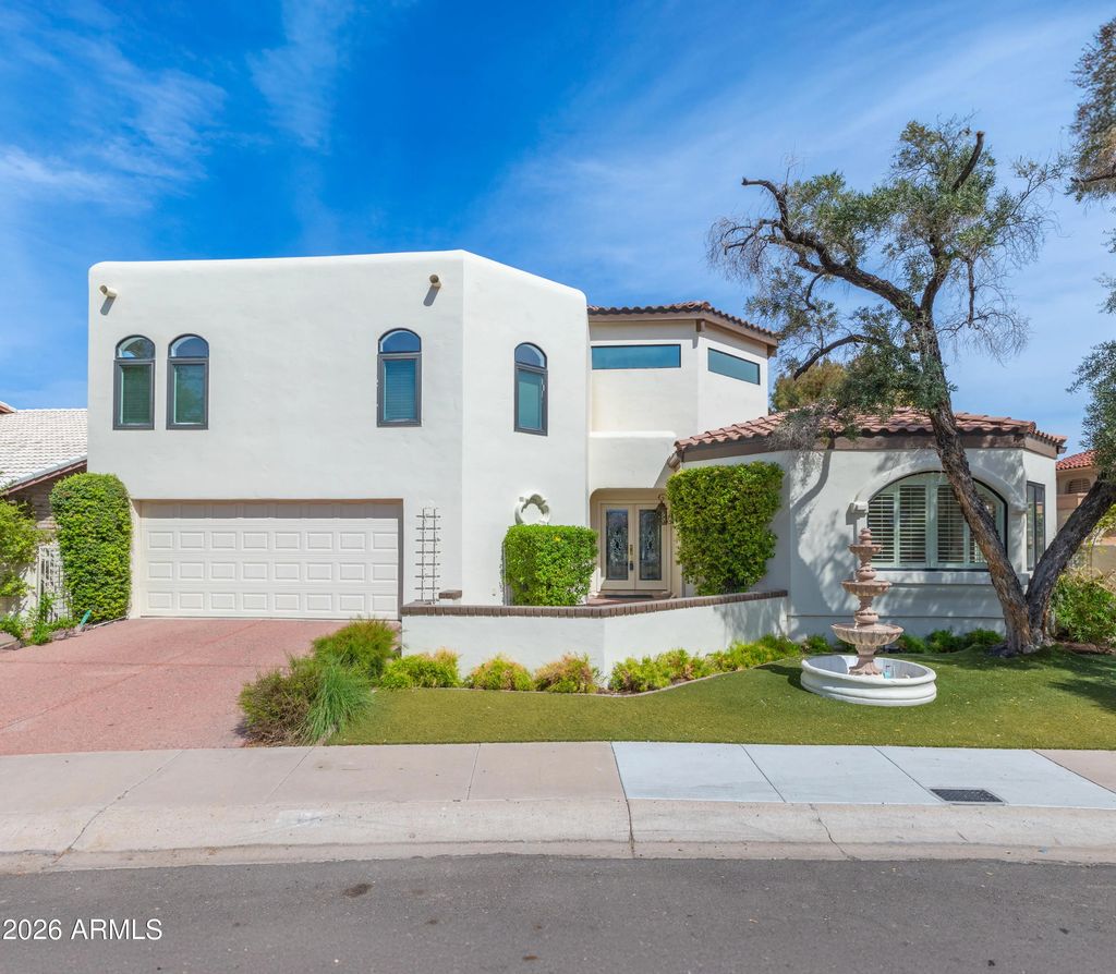 1412 E Whalers Way, Tempe