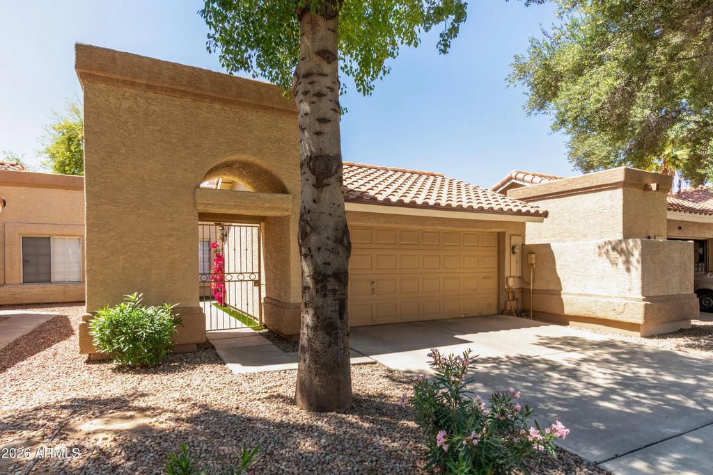 6734 S Brittany Lane, Tempe