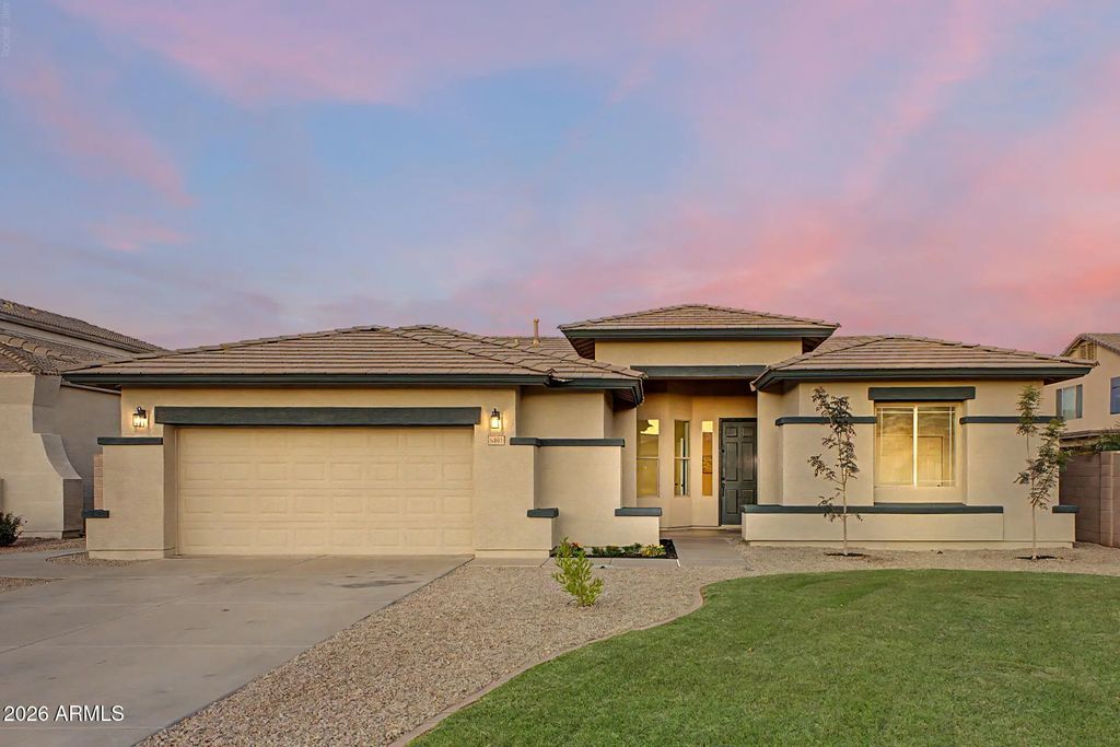 6491 S Dragoon Court, Chandler
