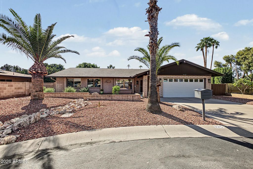 325 W Pacifico Circle, Litchfield Park