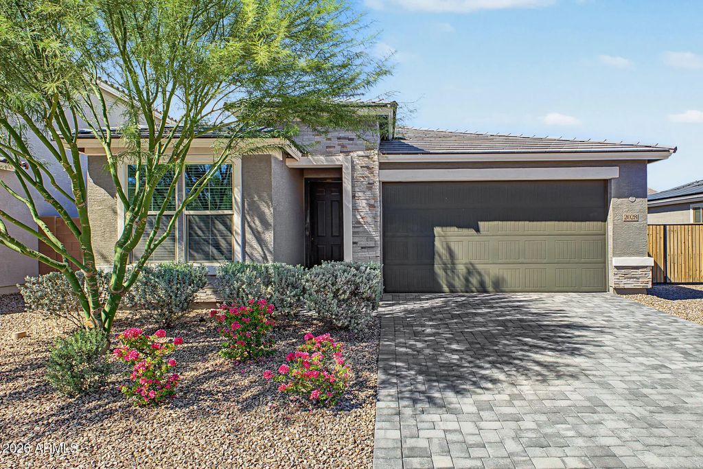 2028 E Escondido Place, Casa Grande