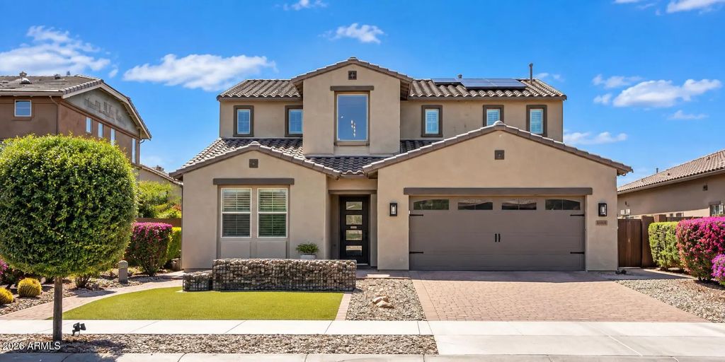 16005 W Shaw Butte Drive, Surprise