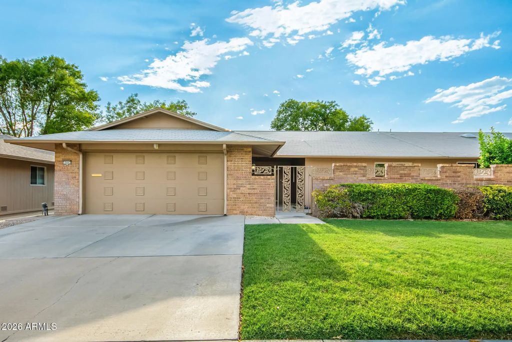 18442 N 104th Avenue, Sun City