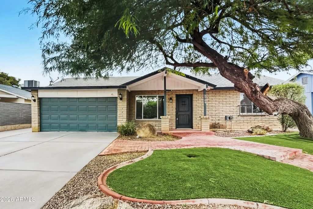 5709 S Palm Drive, Tempe