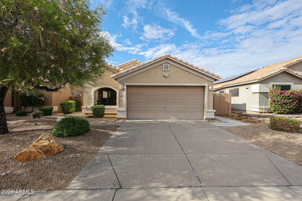 2252 E Mariposa Grande, Phoenix