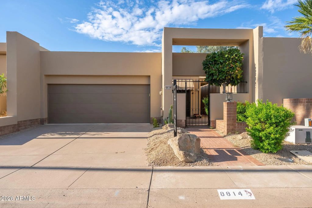 8814 E San Rafael Drive, Scottsdale