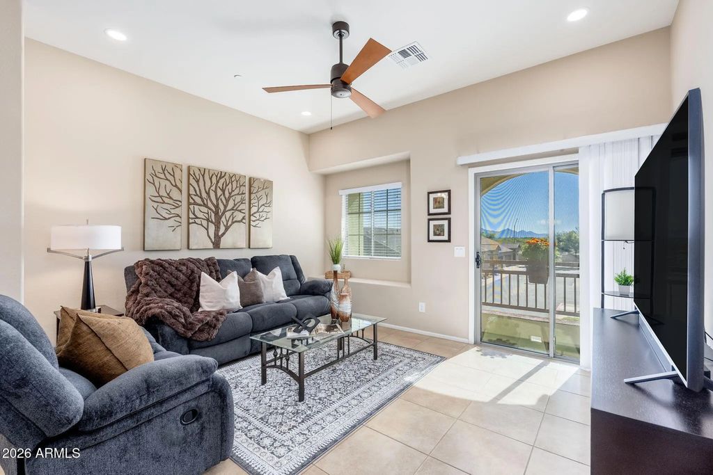 2725 E Mine Creek Road (unit 2192), Phoenix