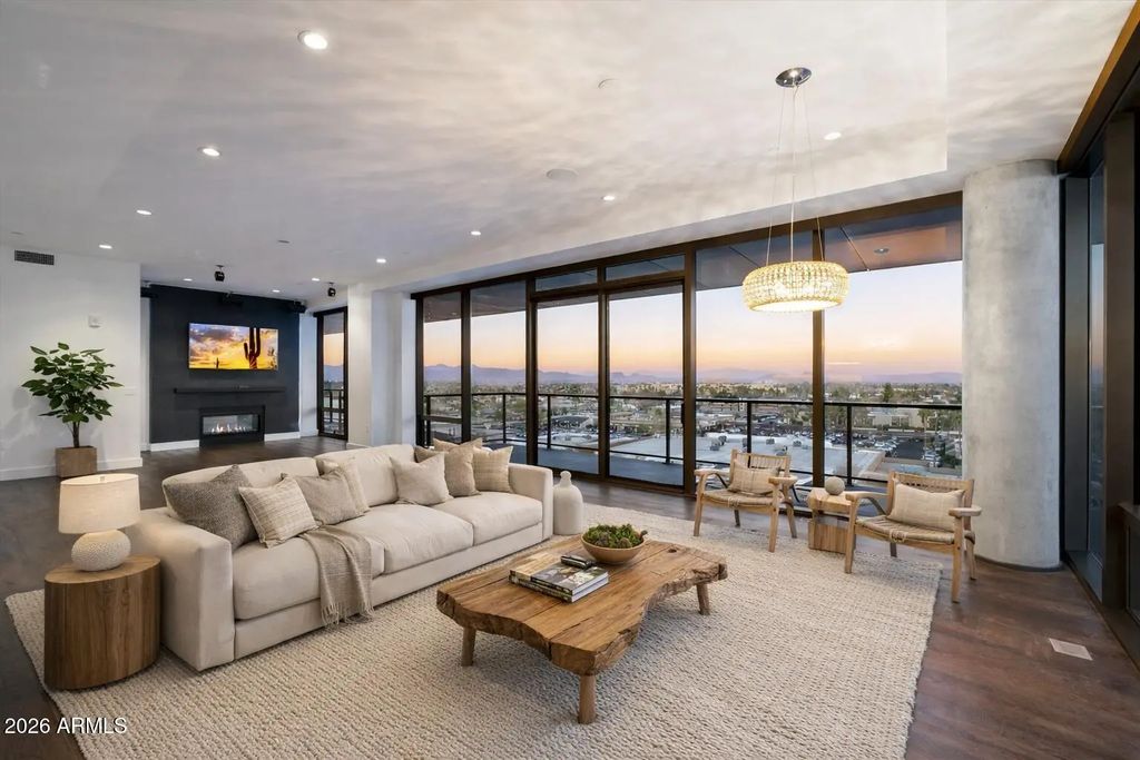 4422 N 75th Street (unit 8005), Scottsdale
