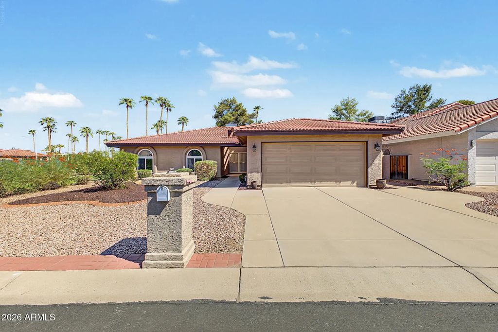 26029 S Ribbonwood Drive, Sun Lakes