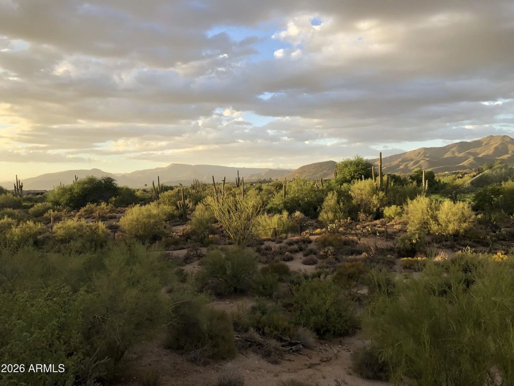 36601 N Mule Train Road (unit D15), Carefree