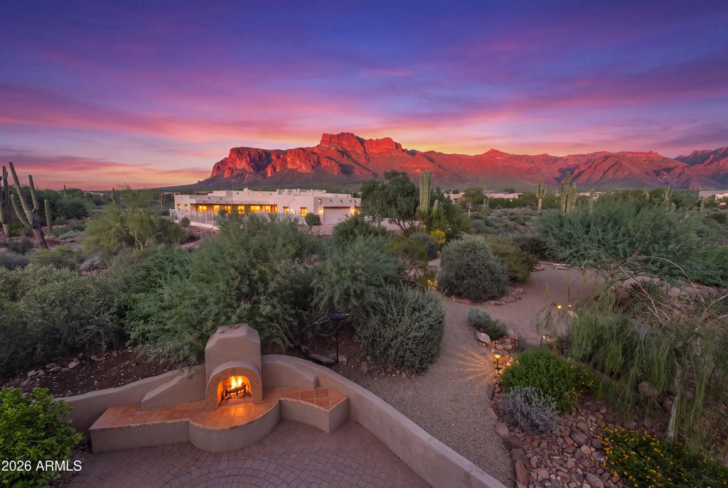 1135 S Broadway Lane, Gold Canyon