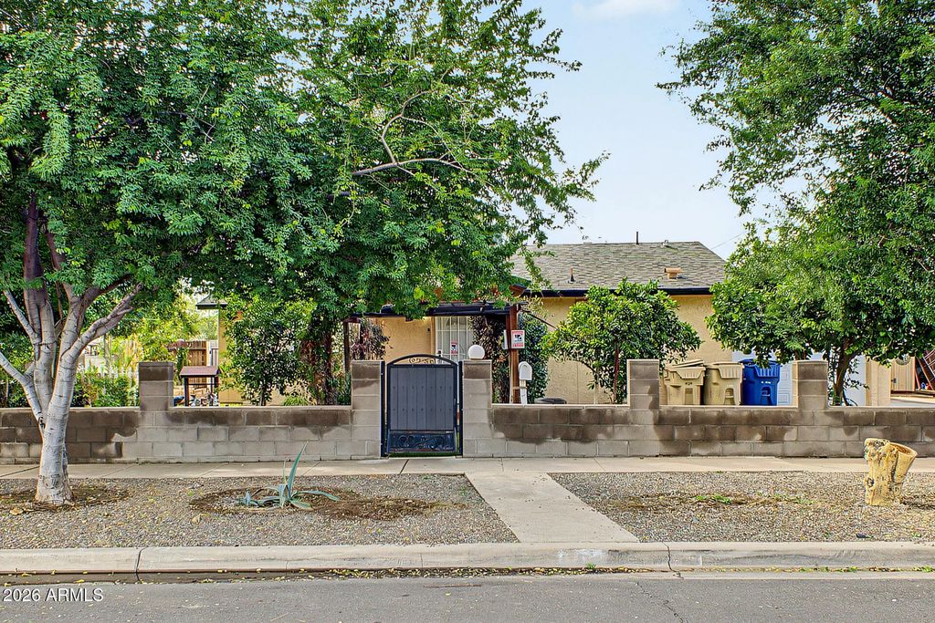 6702 N 60th Avenue, Glendale