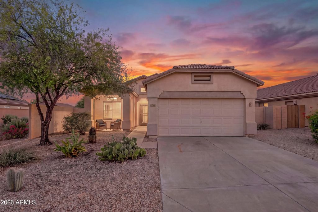12748 S 175th Drive, Goodyear