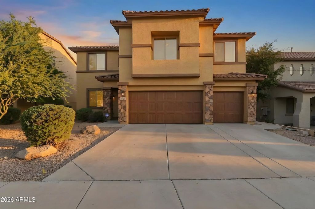 9011 W Red Fox Road, Peoria