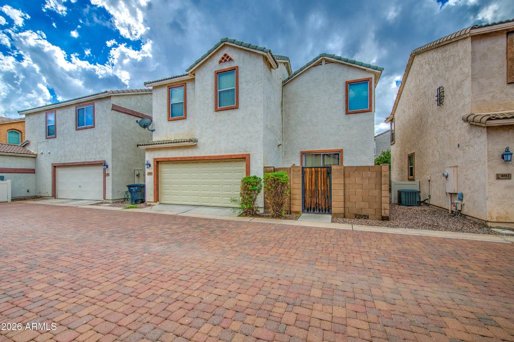 4063 E Milky Way, Gilbert