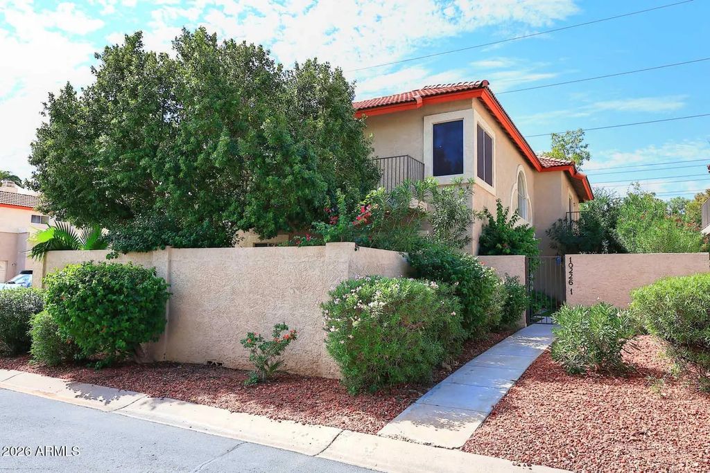 10226 N 12th Place E (unit 1), Phoenix