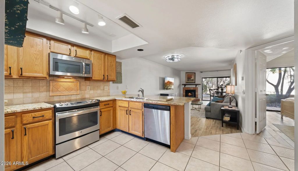 8651 E Royal Palm Road (unit 127), Scottsdale