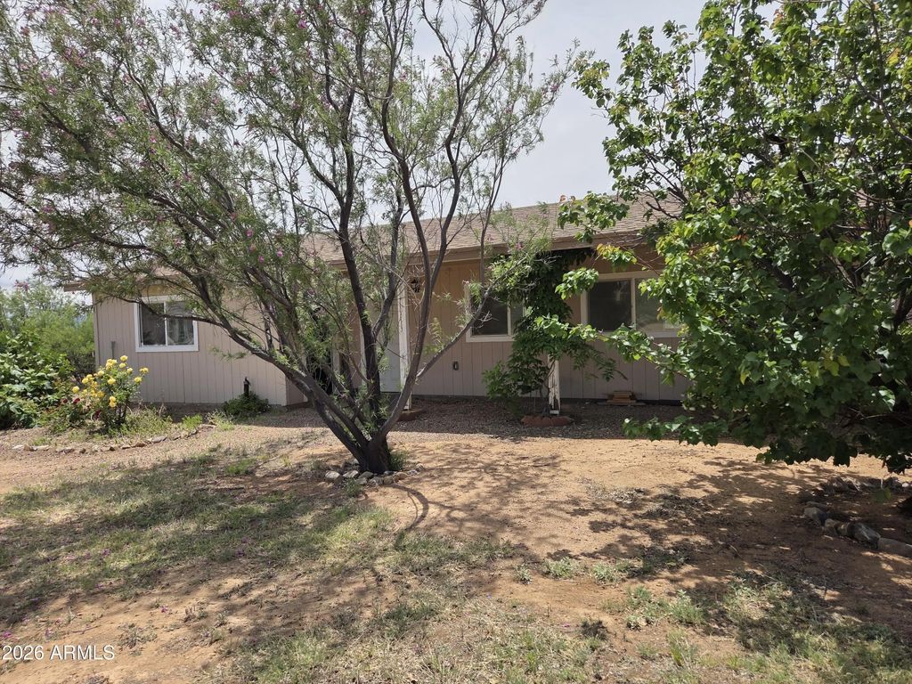 9041 E Moon Shadow Trail E, Hereford