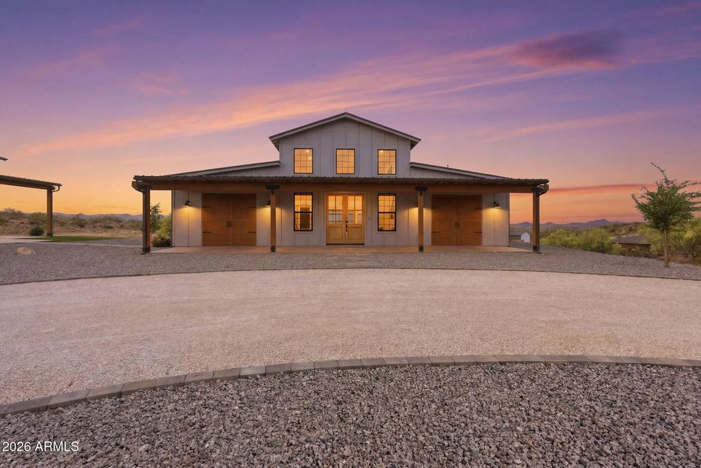 37827 S Gods Country Road, Wickenburg