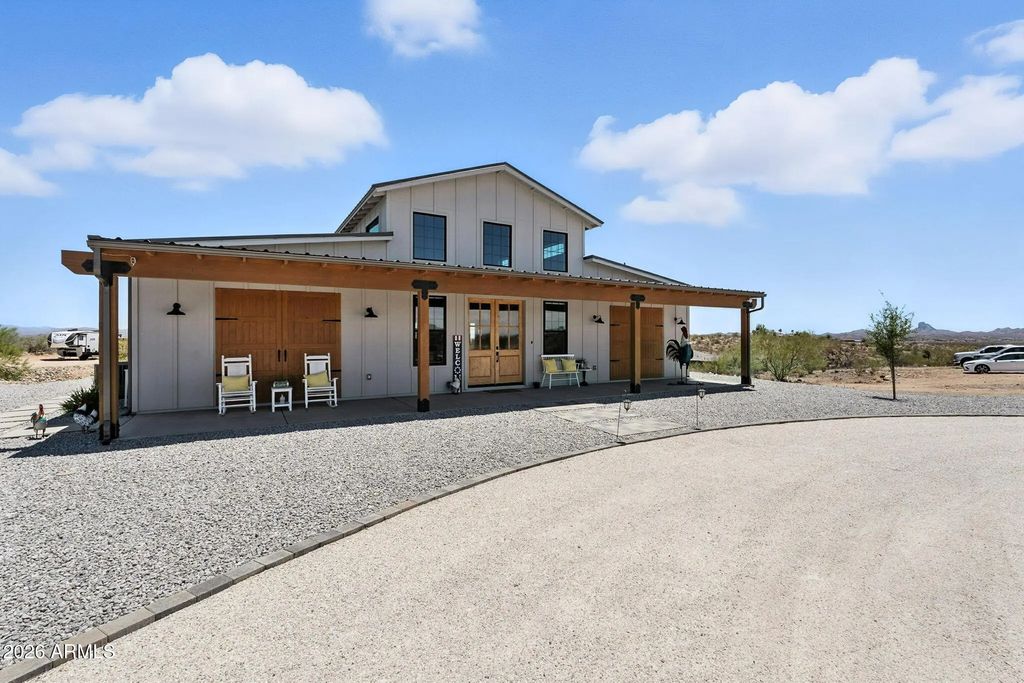 37827 S Gods Country Road, Wickenburg