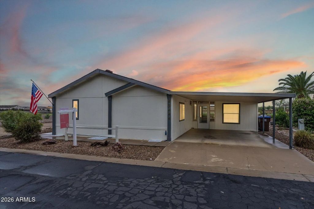 40444 N Eagle Street, San Tan Valley