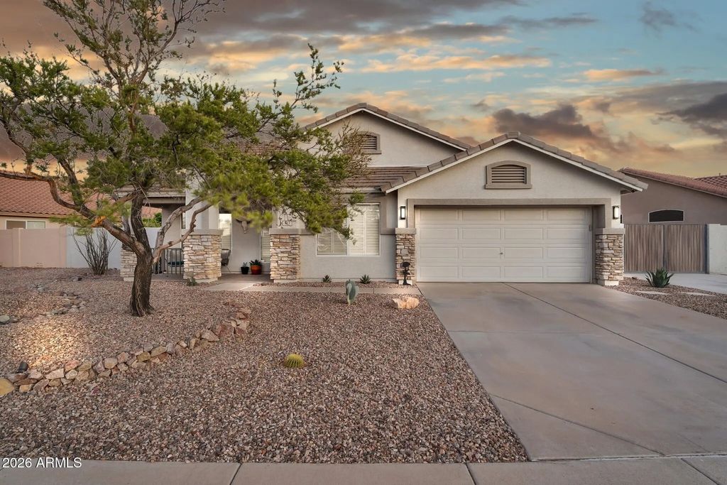 913 N John Way, Chandler