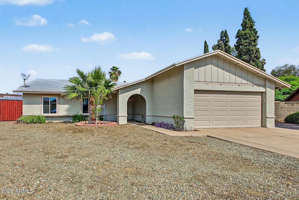 3136 W Kings Avenue, Phoenix