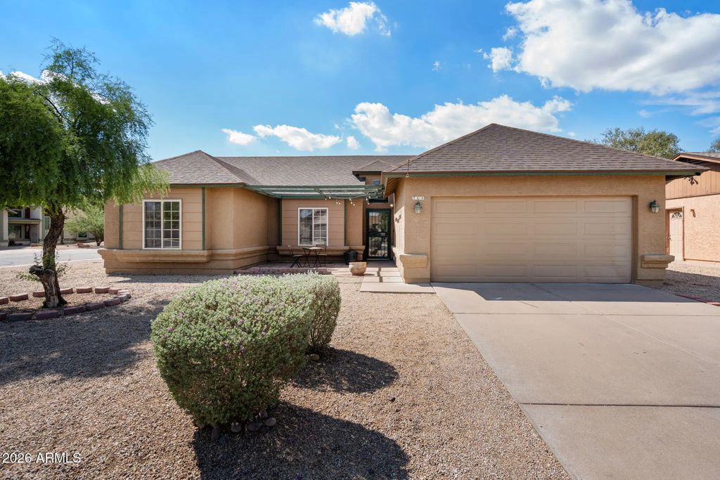 704 N Brandon Drive, Chandler