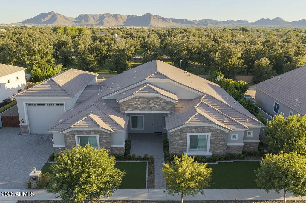 20061 E Cherrywood Court, Queen Creek
