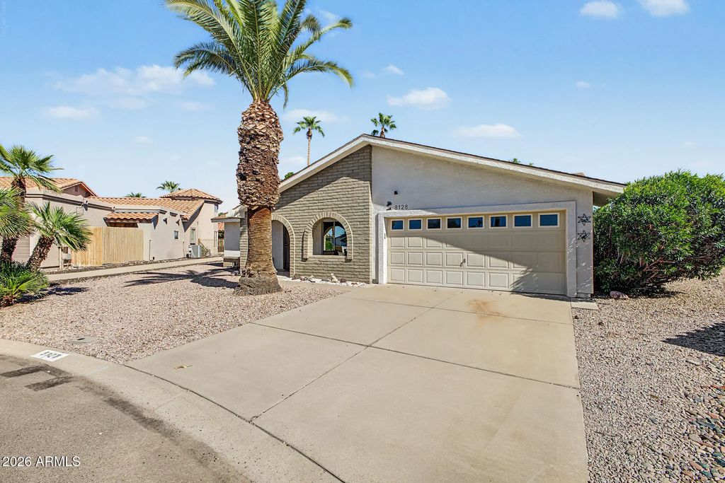 8128 E Emelita Court, Mesa