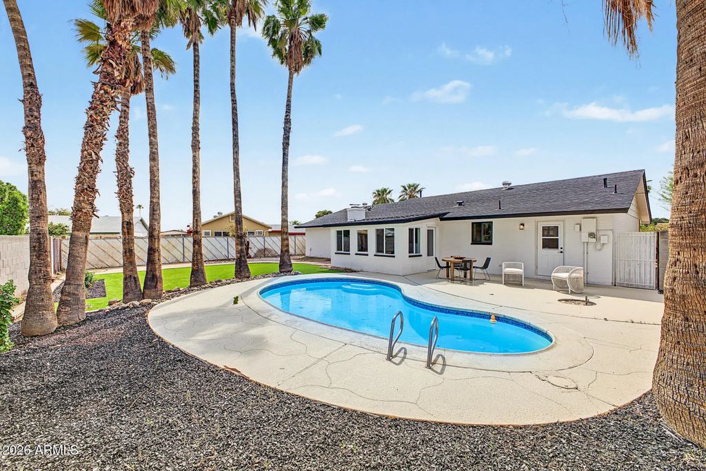 9229 N 40th Drive, Phoenix