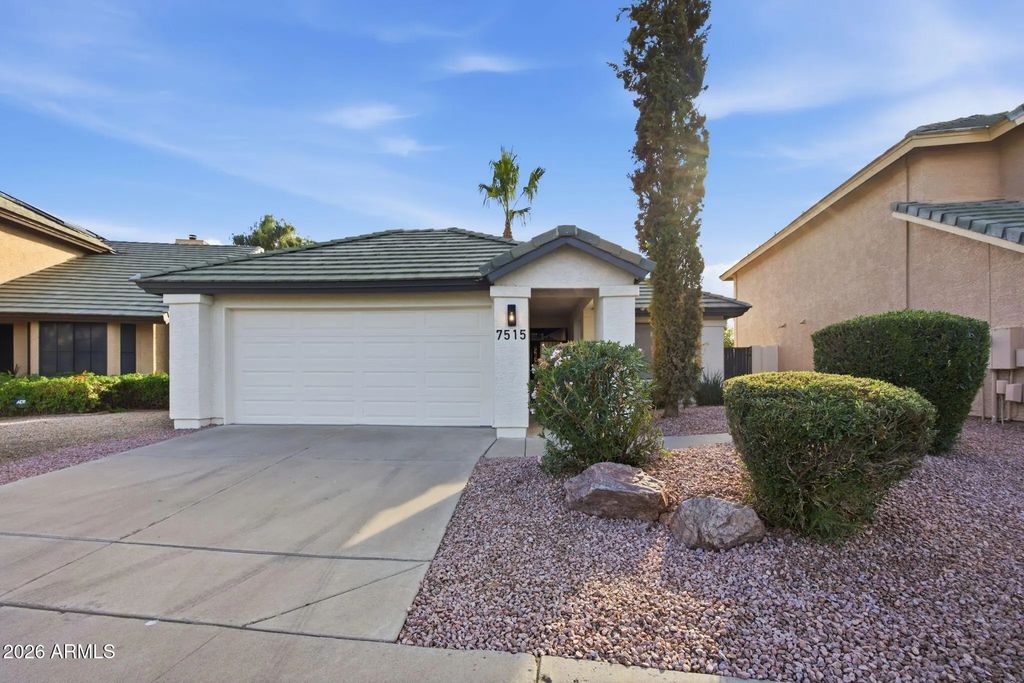7515 W Sequoia Drive, Glendale
