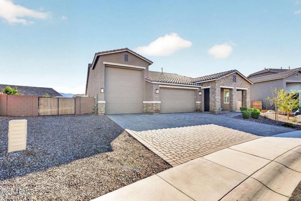 5127 W Jackalope Lane, Laveen