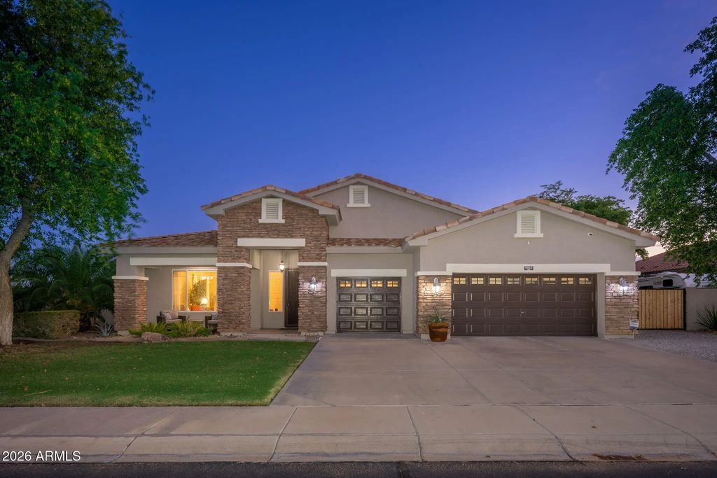 9843 W Bajada Road, Peoria