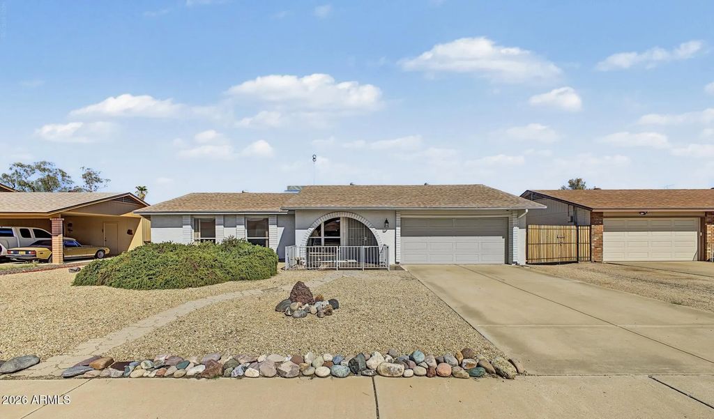 10514 W Royal Palm Road, Peoria