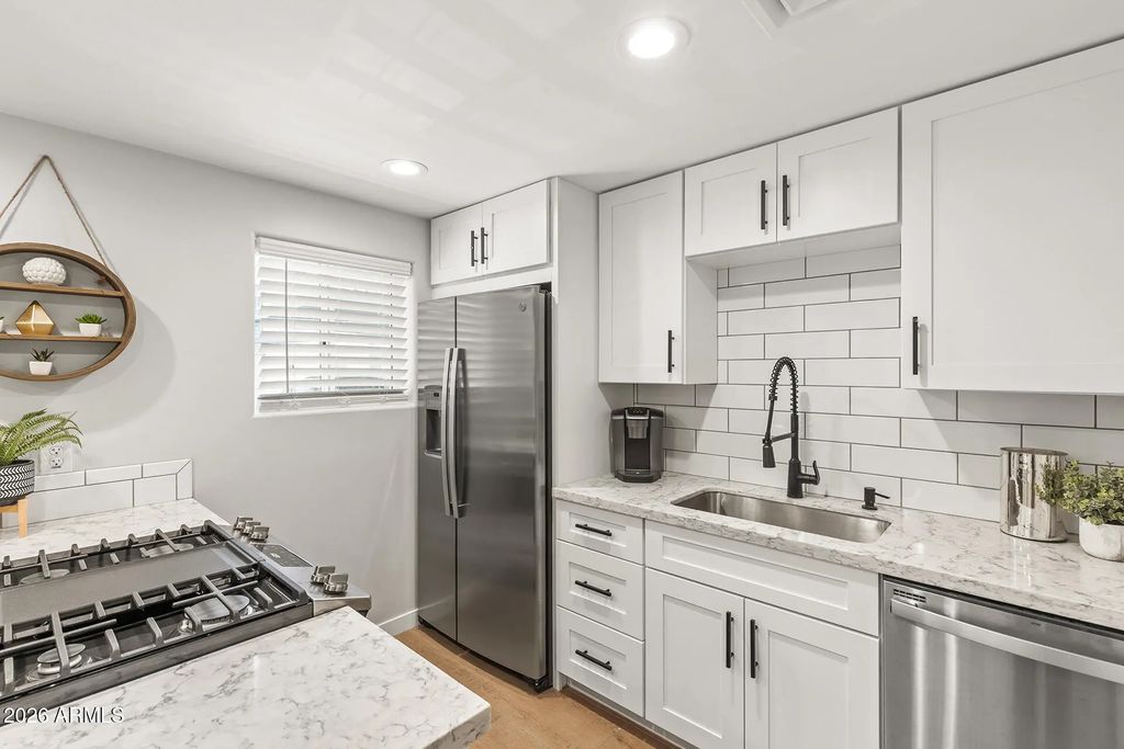 6125 E Indian School Road (unit 113), Scottsdale