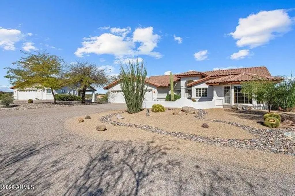 10 W Paloma Solita Lane, Wickenburg