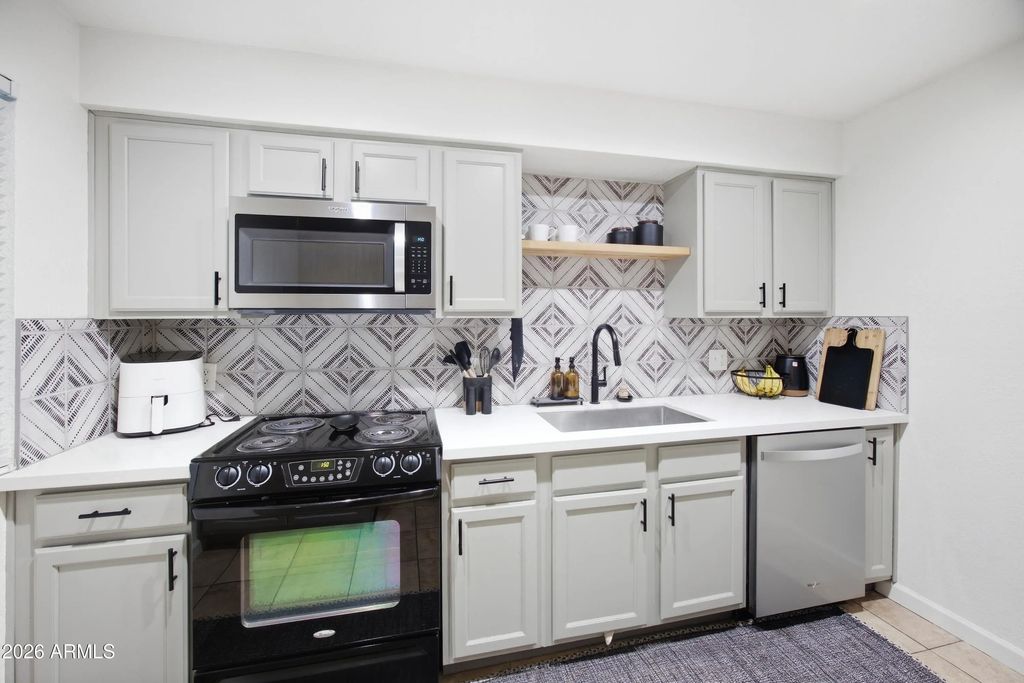 3402 N 32nd Street (unit 163), Phoenix