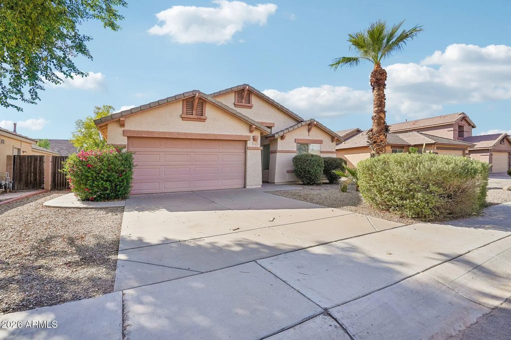 6100 S Four Peaks Place, Chandler