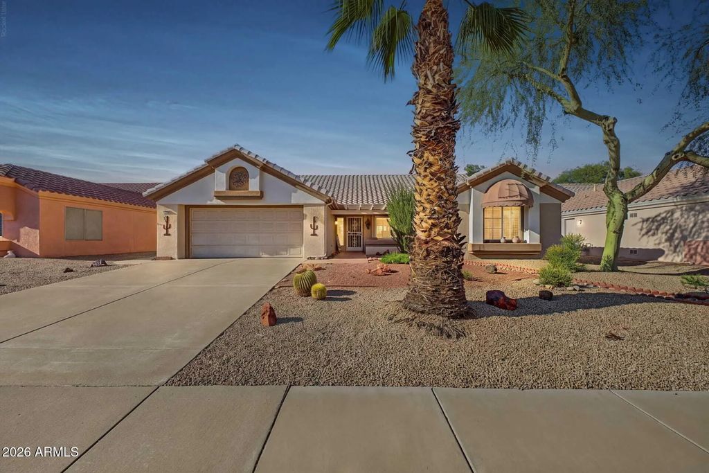15524 W Sky Hawk Drive, Sun City West