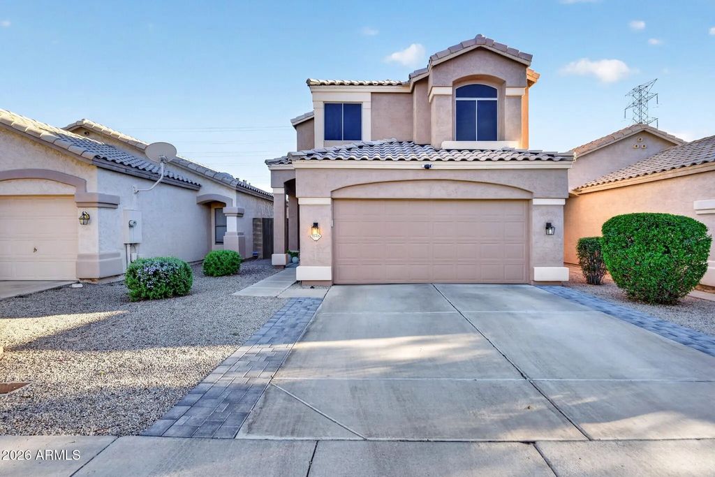 3545 W Whispering Wind Drive, Glendale