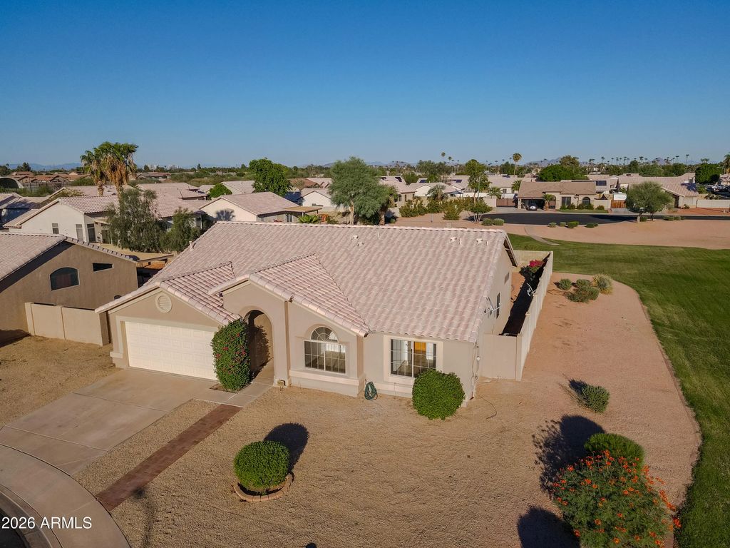 7123 N 82nd Lane, Glendale