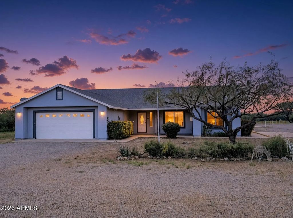 460 E Highway 82, Huachuca City