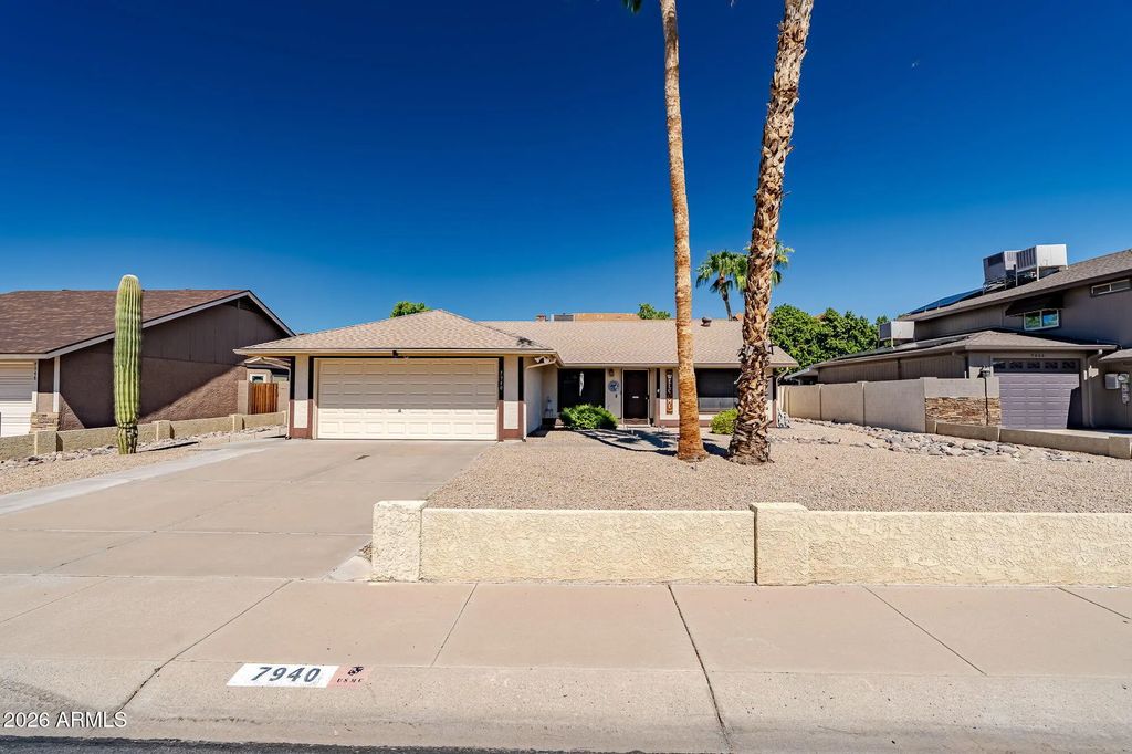 7940 W Willow Avenue, Peoria