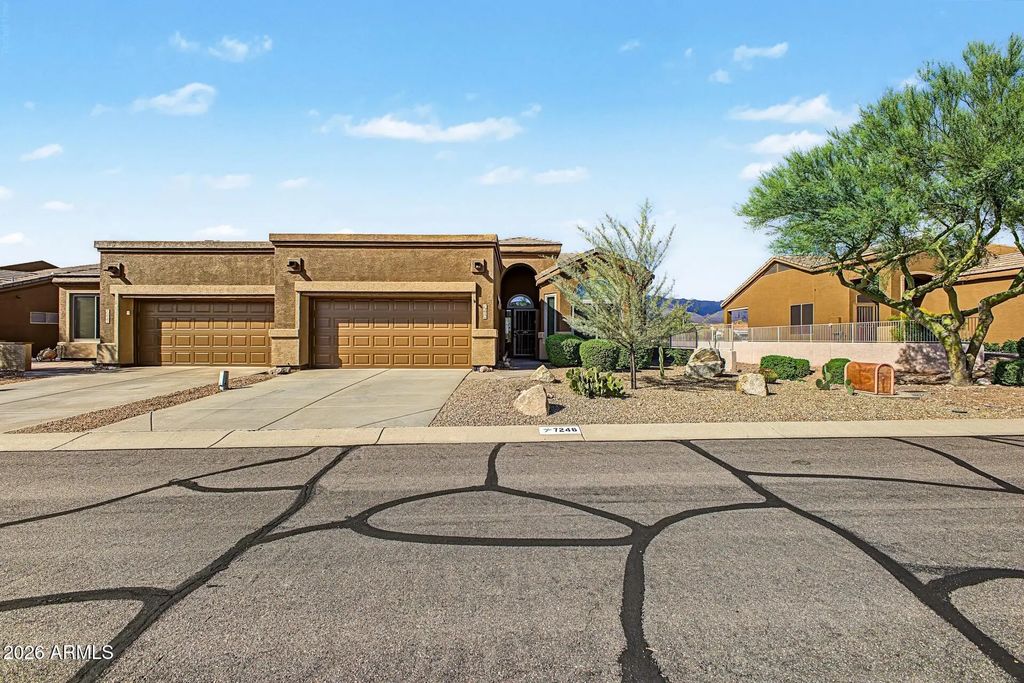 7246 E Canyon Wren Drive, Gold Canyon