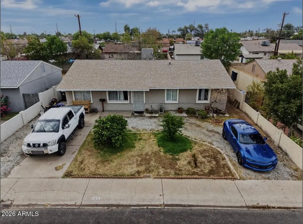 6818 W Pierson Street, Phoenix